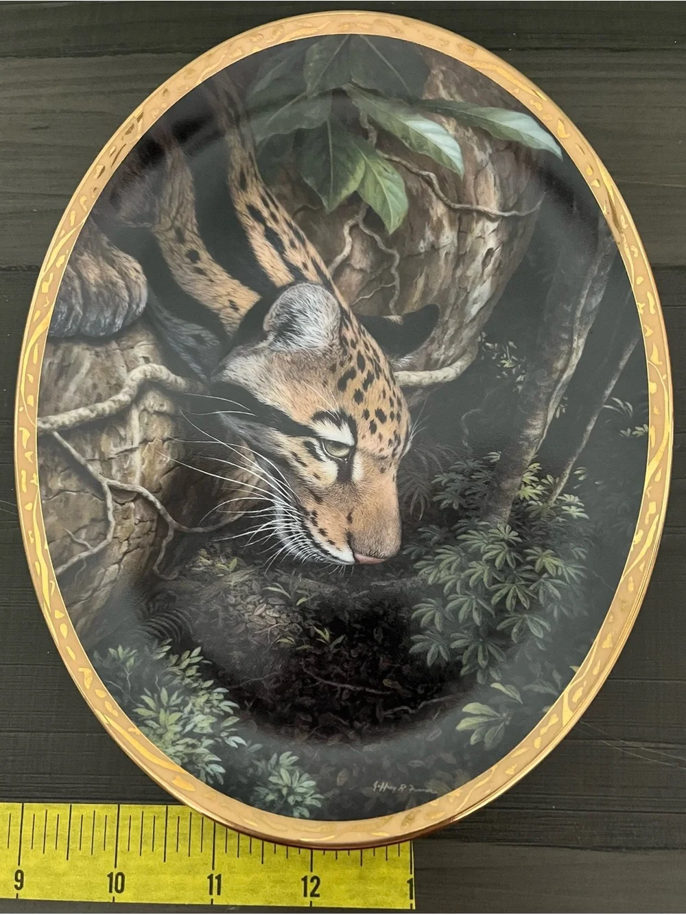Wildlife Botanical Oval Wall Plaque with Gold-tone trim bradford exchange